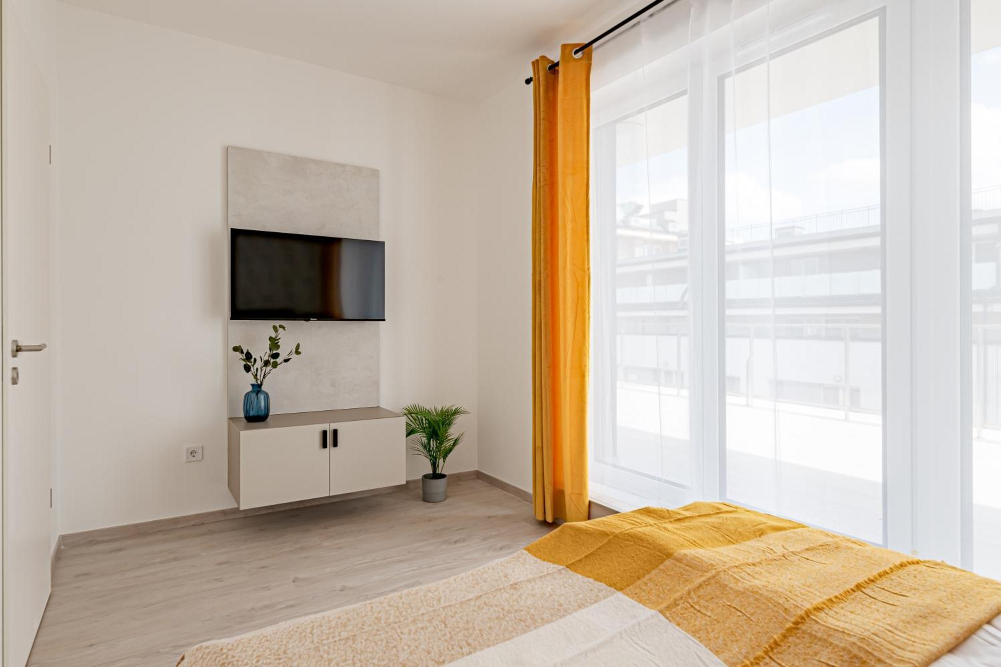 Westside Garden Apartments By Urbanrent Budapesta Exterior foto