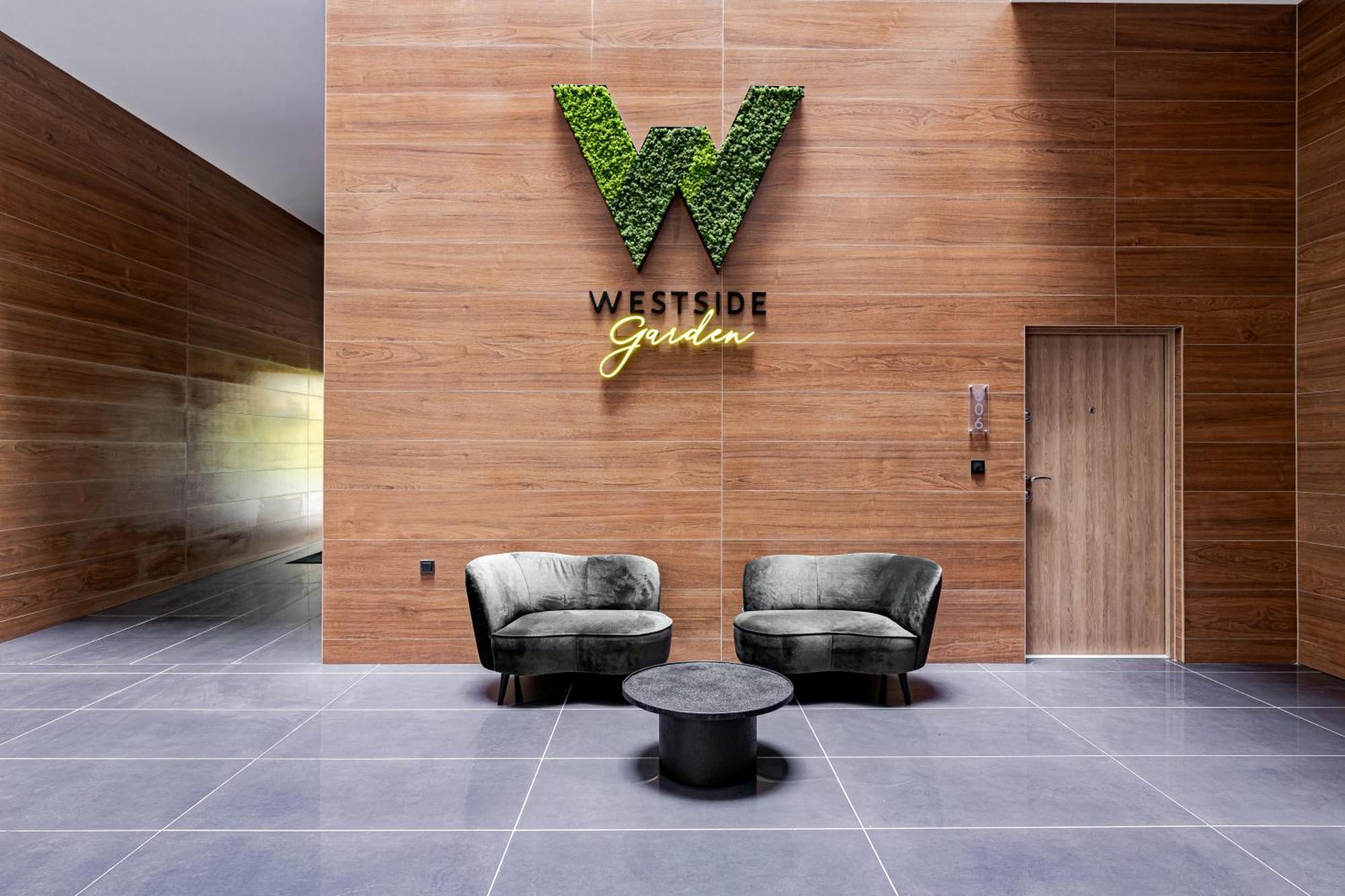 Westside Garden Apartments By Urbanrent Budapesta Exterior foto